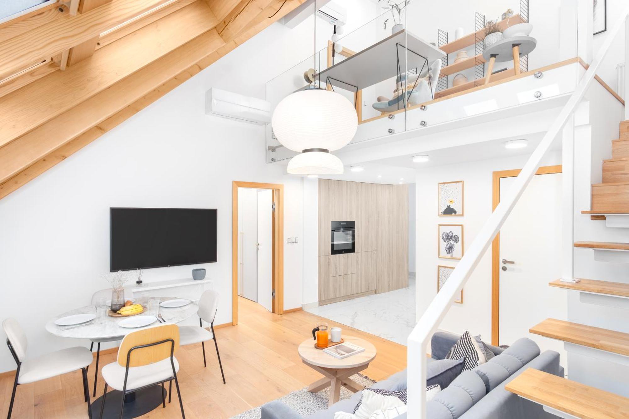 Days - Maisonette - Trendy Area * Praga